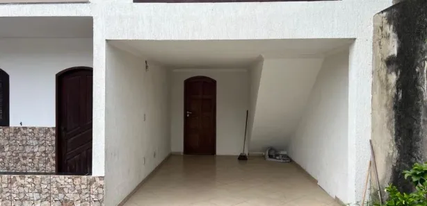 Casa com 2 Quartos à venda, 180m² no Parque Hotel, Araruama