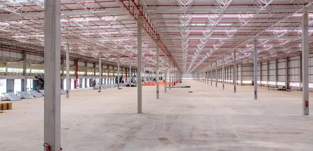 Galpão / Depósito / Armazém para alugar, 1910m² no Padroeira, Osasco
