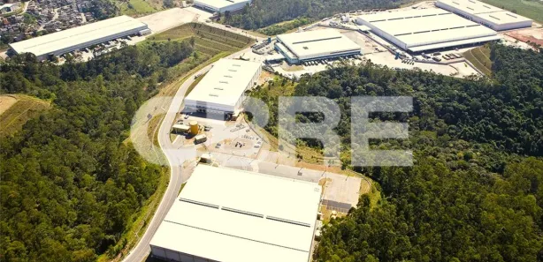 Galpão / Depósito / Armazém para alugar, 22743m² no Pataxós, Embu das Artes