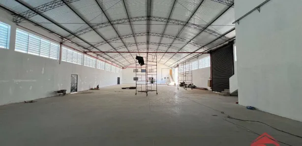 Galpão / Depósito / Armazém para alugar, 1115m² no Jardim de Lucca, Itatiba