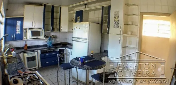 Casa com 3 Quartos para alugar, 261m² no Jardim Flórida, Jacareí