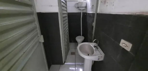 Galpão / Depósito / Armazém para alugar, 170m² no São Vitor, Americana