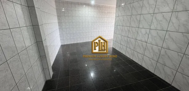 Loja / Salão / Ponto Comercial para alugar, 356m² no Vila Thais, Atibaia