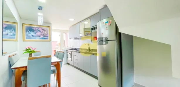 Sobrado com 2 Quartos à venda, 77m² no Velha Central, Blumenau