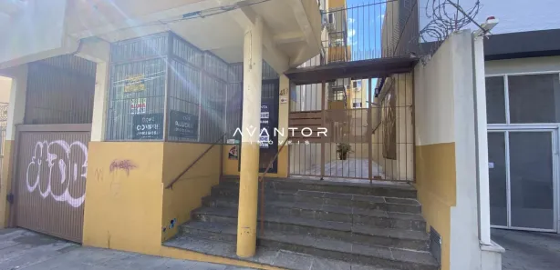 Loja / Salão / Ponto Comercial com 1 Quarto à venda, 61m² no Bonfim, Santa Maria