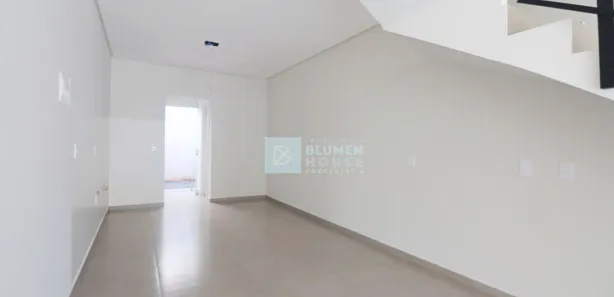 Sobrado com 2 Quartos à venda, 82m² no Itoupava Norte, Blumenau