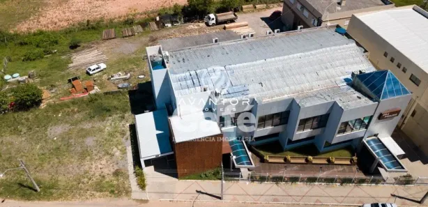 Prédio Inteiro à venda, 1380m² no Camobi, Santa Maria
