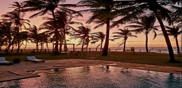 Casa de Condomínio com 5 Quartos para alugar, 645m² no Busca Vida (Abrantes), Camaçari