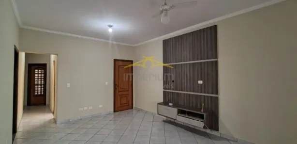 Casa com 3 Quartos para alugar, 220m² no Jardim São Domingos, Americana