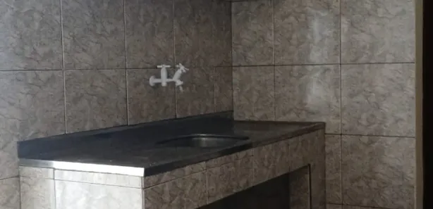 Galpão / Depósito / Armazém para alugar, 100m² no Centro, Niterói