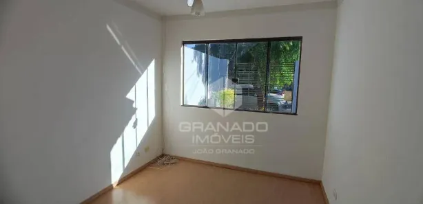 Sobrado com 3 Quartos para alugar, 142m² no Jardim Tóquio, Maringá