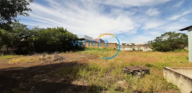Galpão / Depósito / Armazém à venda, 2000m² no Parque Industrial, Ibiporã