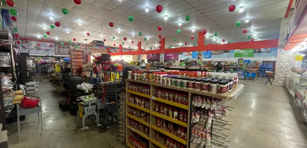Galpão / Depósito / Armazém à venda, 840m² no Do Turista 2ª Etapa, Caldas Novas