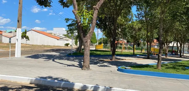Casa de Condomínio com 2 Quartos à venda, 80m² no Jardim Metodista, Caldas Novas