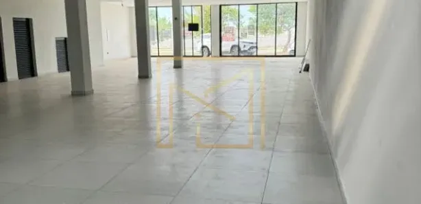 Galpão / Depósito / Armazém para alugar, 550m² no Parque Ortolândia, Hortolândia