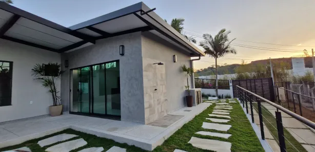 Casa de Condomínio com 3 Quartos para venda ou aluguel, 286m² no Salvaterra, Juiz de Fora