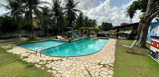 Fazenda / Sítio / Chácara com 5 Quartos para alugar, 4050m² no Tapera, Aquiraz