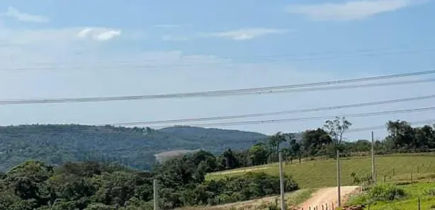 Fazenda / Sítio / Chácara com 3 Quartos à venda, 600m² no , Ibiúna