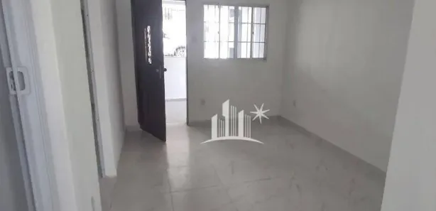 Casa de Condomínio com 2 Quartos para alugar, 70m² no Jardim Stella, Santo André