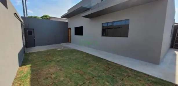 Casa com 2 Quartos à venda, 76m² no Leonor, Londrina