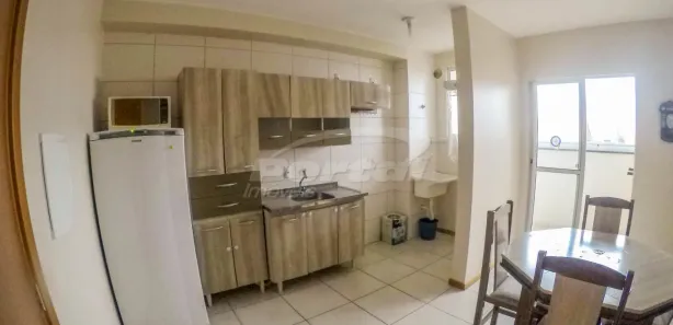 Apartamento com 2 Quartos para alugar, 53m² no Itacolomi, Balneário Piçarras
