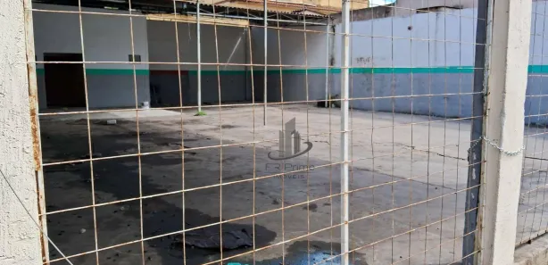 Galpão / Depósito / Armazém à venda, 273m² no Retiro, Volta Redonda