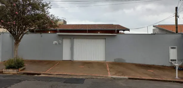 Casa com 3 Quartos para alugar, 210m² no Residencial Chácara São José, Limeira