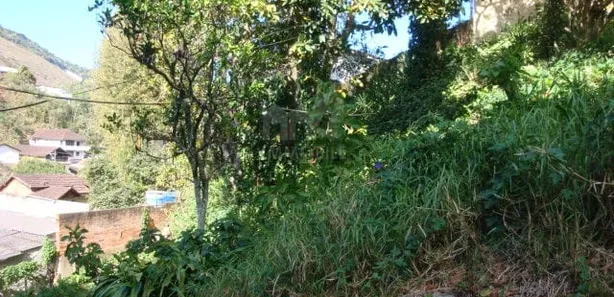 Terreno / Lote / Condomínio à venda, 797m² no Bingen, Petrópolis