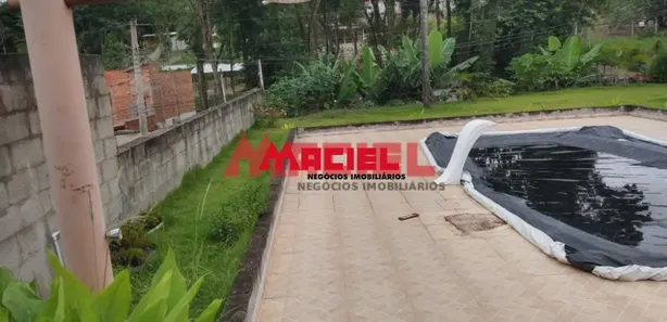 Fazenda / Sítio / Chácara com 3 Quartos à venda, 80m² no Padre Marcelo, Caçapava