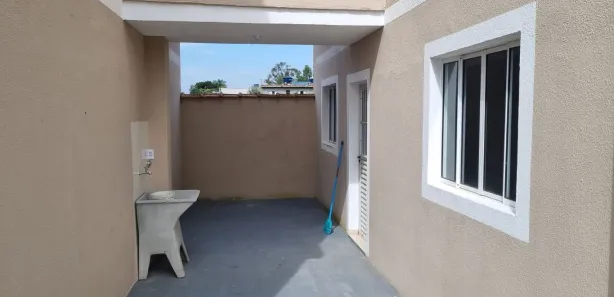 Casa com 2 Quartos à venda, 65m² no Jardim Vassouras, Francisco Morato