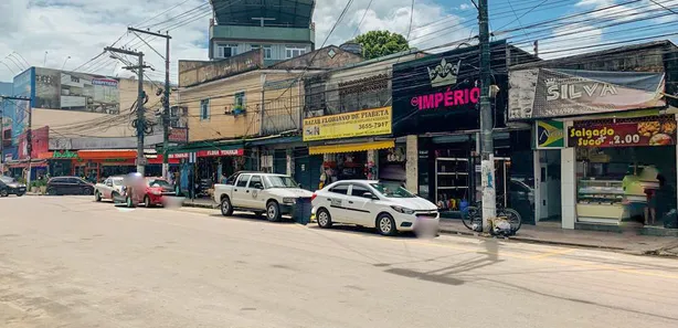 Loja / Salão / Ponto Comercial à venda, 1213m² no Piabetá (Inhomirim), Magé