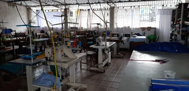 Loja / Salão / Ponto Comercial com 1 Quarto para alugar, 300m² no Areias, Recife