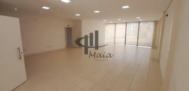 Casa Comercial para alugar, 200m² no Cerâmica, São Caetano do Sul