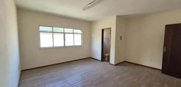 Loja / Salão / Ponto Comercial para alugar, 21m² no Centro, Miguel Pereira