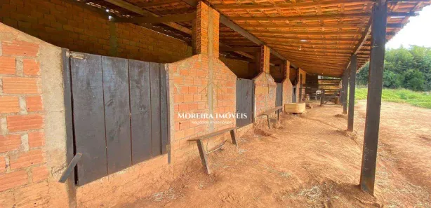 Fazenda / Sítio / Chácara com 3 Quartos à venda, 24000m² no Centro, Mairinque