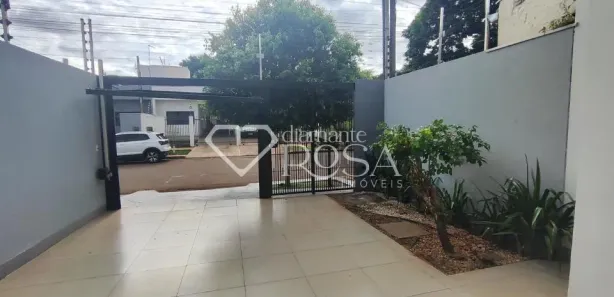 Casa com 2 Quartos para alugar, 88m² no Jardim Paraíso, Maringá