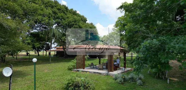 Fazenda / Sítio / Chácara com 6 Quartos à venda, 834m² no , Lagoa da Confusão
