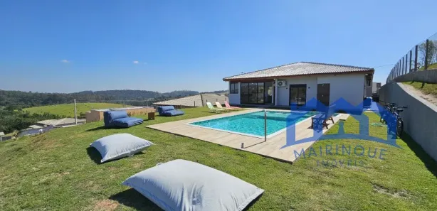 Fazenda / Sítio / Chácara com 3 Quartos à venda, 1000m² no , Mairinque
