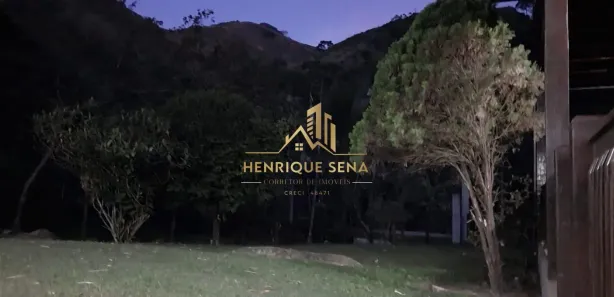 Fazenda / Sítio / Chácara com 2 Quartos à venda, 200m² no Centro, Macaé