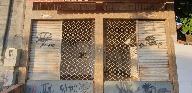 Loja / Salão / Ponto Comercial para alugar, 30m² no Andrade Araujo, Belford Roxo