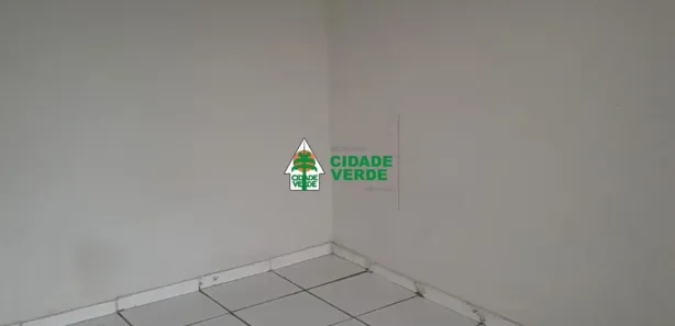 Casa com 2 Quartos para alugar, 60m² no Jardim Liberdade, Maringá