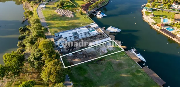 Terreno / Lote / Condomínio à venda, 742m² no Bracuí (Cunhambebe), Angra dos Reis