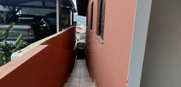 Casa com 2 Quartos para alugar, 70m² no Gravatá, Penha
