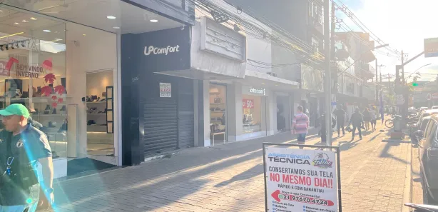 Loja / Salão / Ponto Comercial para alugar, 64m² no Centro, Itaguaí