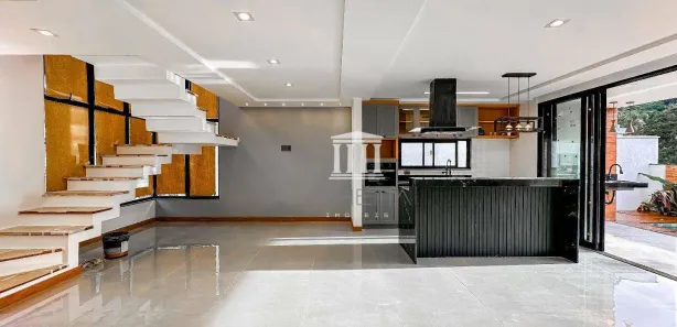 Casa de Condomínio com 4 Quartos à venda, 185m² no Golfe, Teresópolis