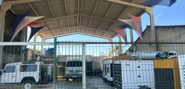 Galpão / Depósito / Armazém para alugar, 360m² no Araçatiba, Maricá
