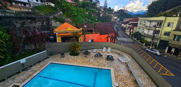 Apartamento com 3 Quartos à venda, 85m² no Valparaíso, Petrópolis