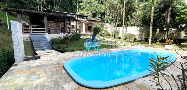 Fazenda / Sítio / Chácara com 7 Quartos à venda, 450m² no Cadetes Fabres, Guapimirim