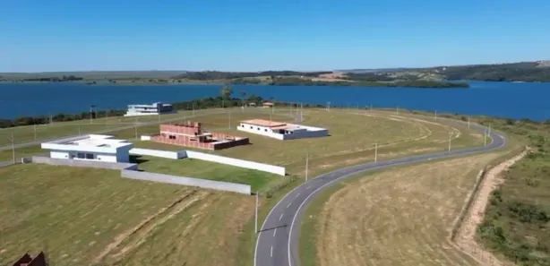 Terreno / Lote / Condomínio à venda, 820m² no Centro, Abadiânia