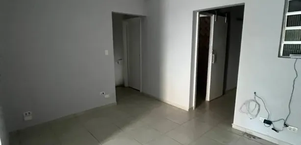 Conjunto Comercial / Sala para alugar, 107m² no Centro, São Vicente